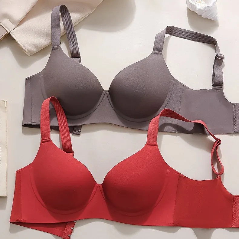 Customized logo Women's Large Cup Seamless Underwire Sport Bra High Lifting Support Power Push-up Comfortable Breathable Bra