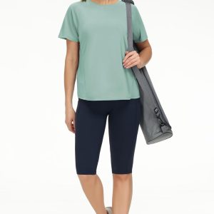 THE GYM PEOPLE Women's Short Sleeve Workout Shirts Breathable Yoga T-Shirts with Side Slits Athletic Tee Tops